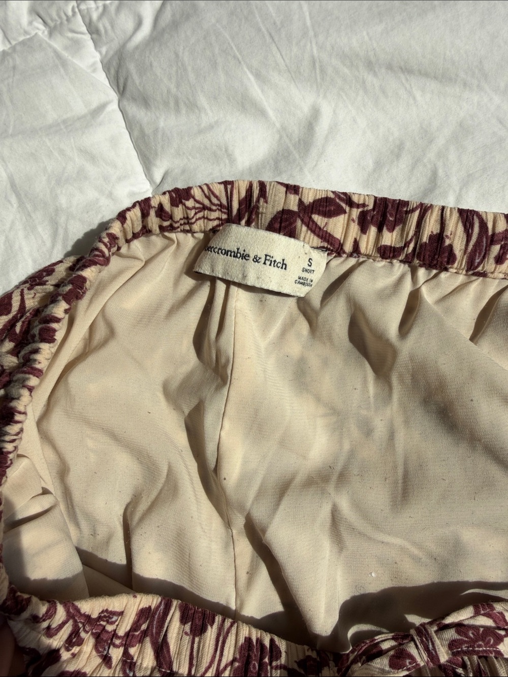 A&F Crinkle Pants (PART OF A SET) Burgundy - Picture 8 of 8